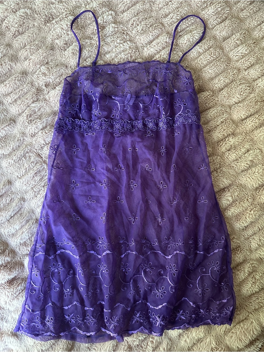 Vintage Y2K Victoria’s Secret Purple Sheer Embroidered Mesh Cami Medium